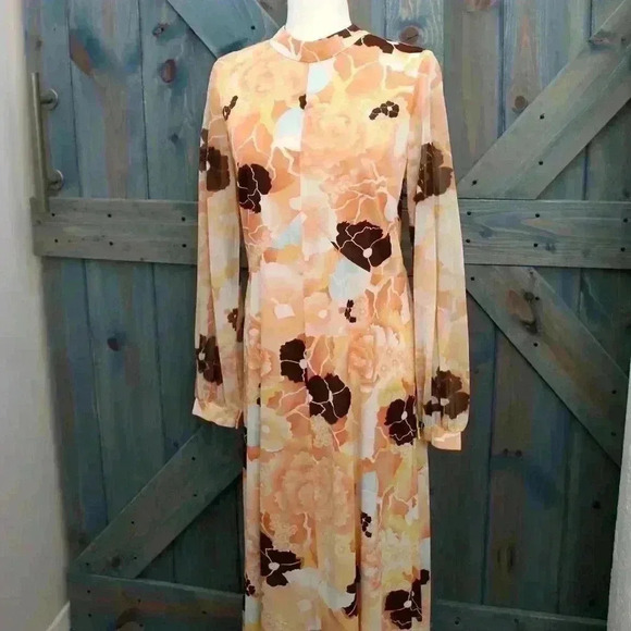 1970s Vintage Psychedelic Floral Maxi Dress Size Medium Large - Picture 2 of 7